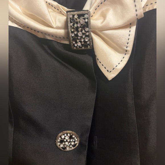 Blazor - Picture 2 of 8